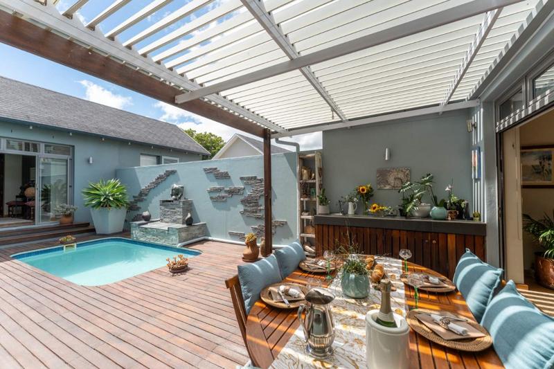 3 Bedroom Property for Sale in Lake Michelle Western Cape